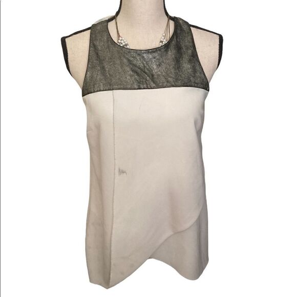 sachan + Babi size 6 top, sleeveless top, good condition w small blemish - Picture 1 of 4